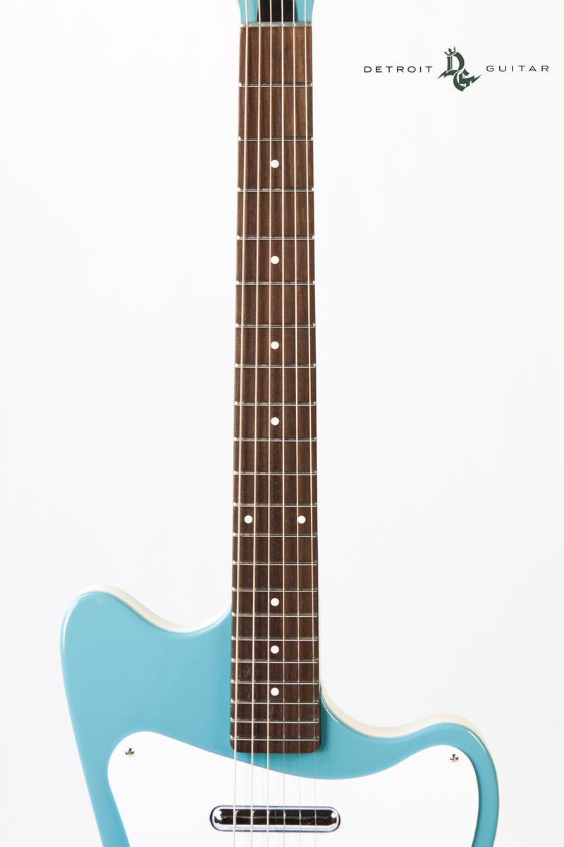Danelectro '67 Dano Aqua – Detroit Guitar