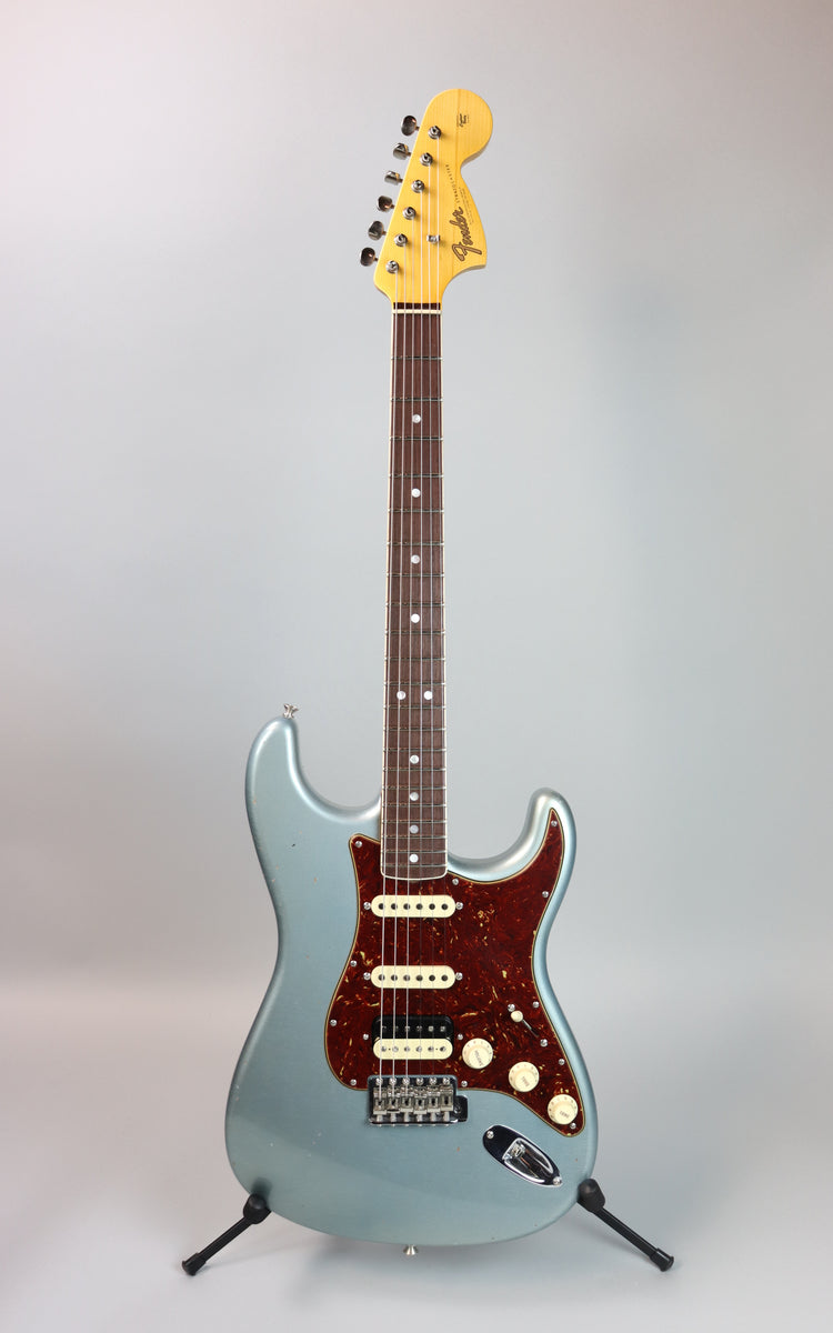 Fender Custom Shop '67 HSS Strat Journeyman Relic Faded Aged Ice Blue
