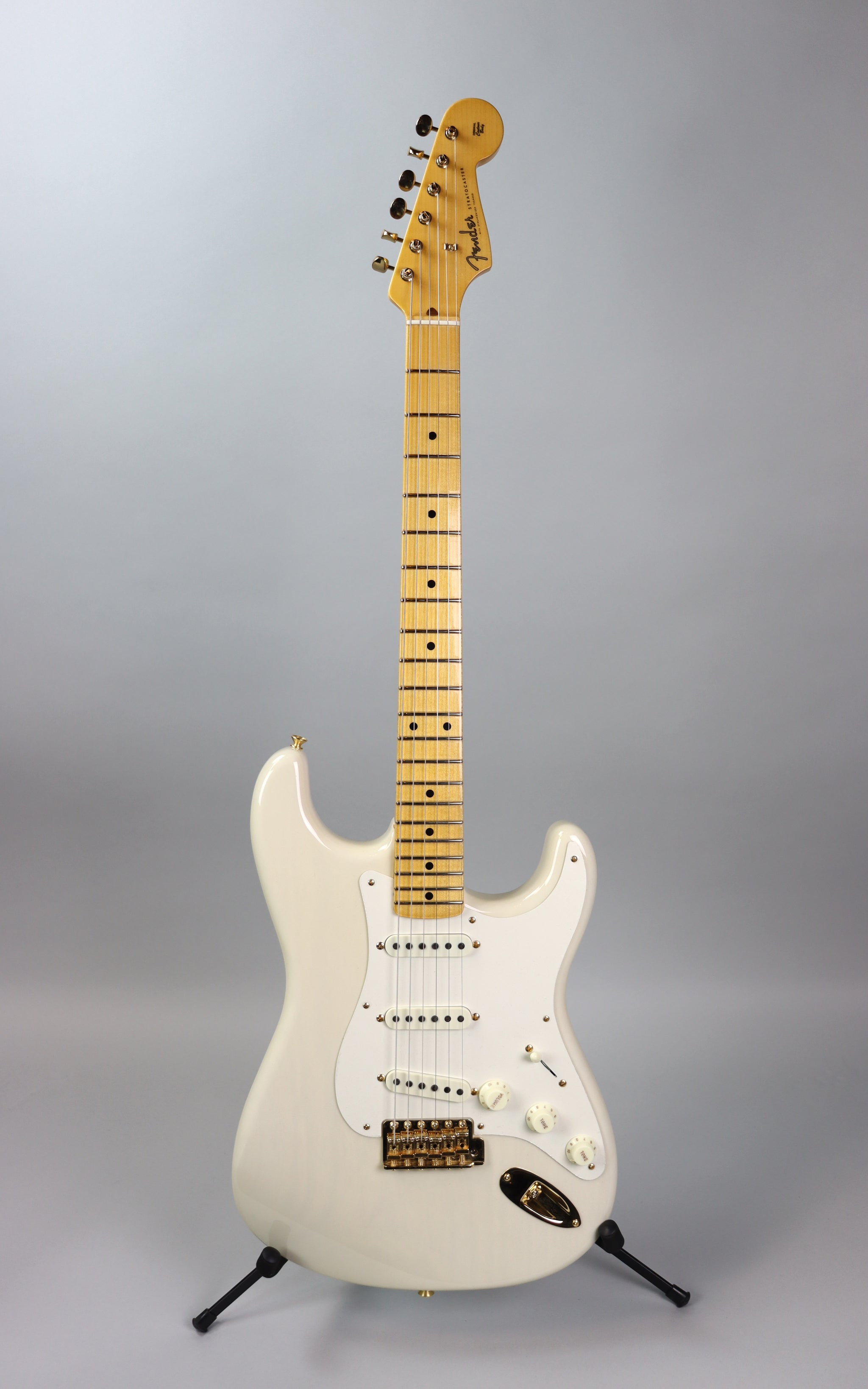 Fender Stratocaster ホワイト（レプリカ） Fender Custom Shop '57 Stratocaster Closet Classic Aged White