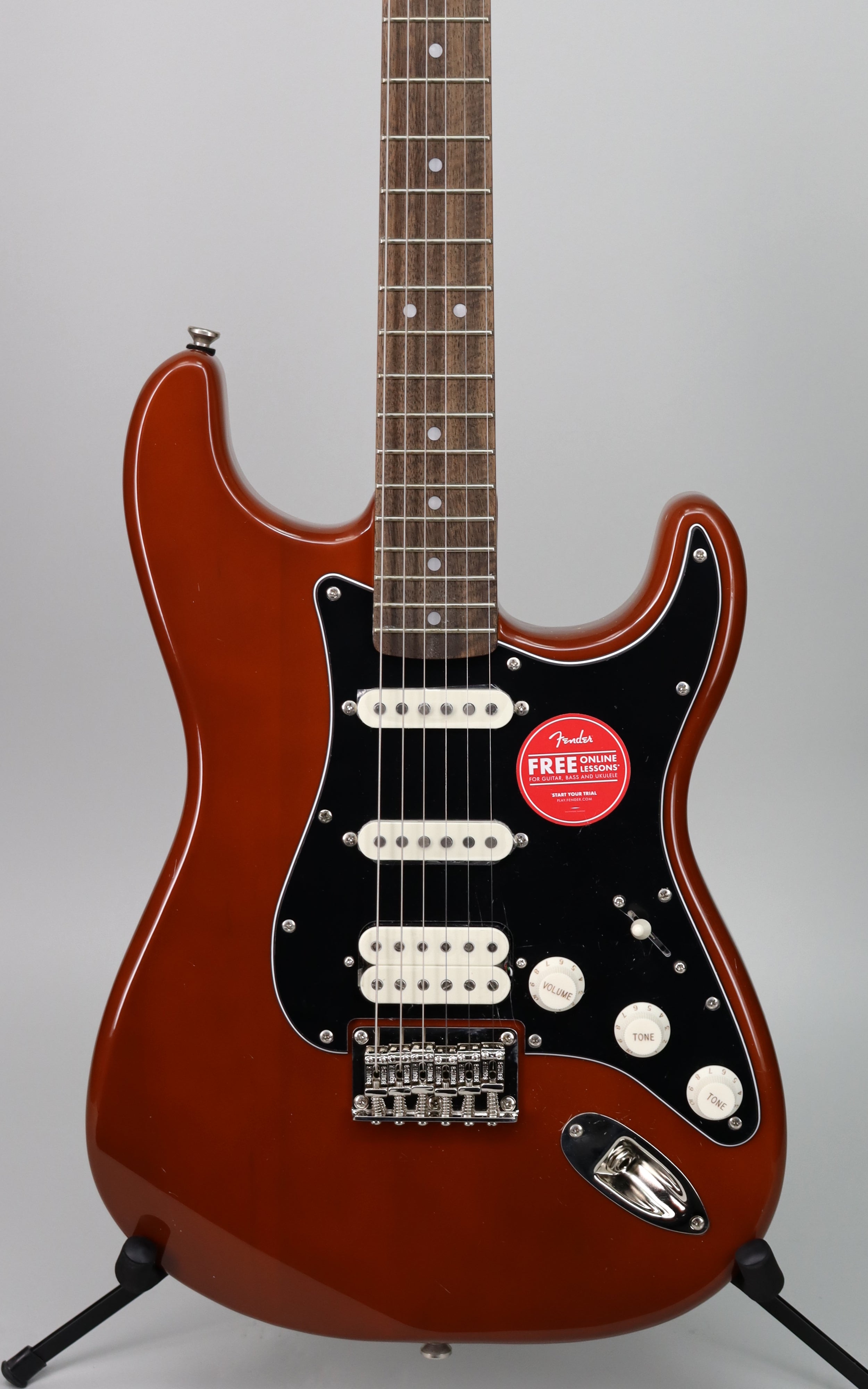 ギター Squier Classic Vibe 70s Stratocaster LH Amazon.com: Squier Classic Vibe 70s Stratocaster Electric Guitar