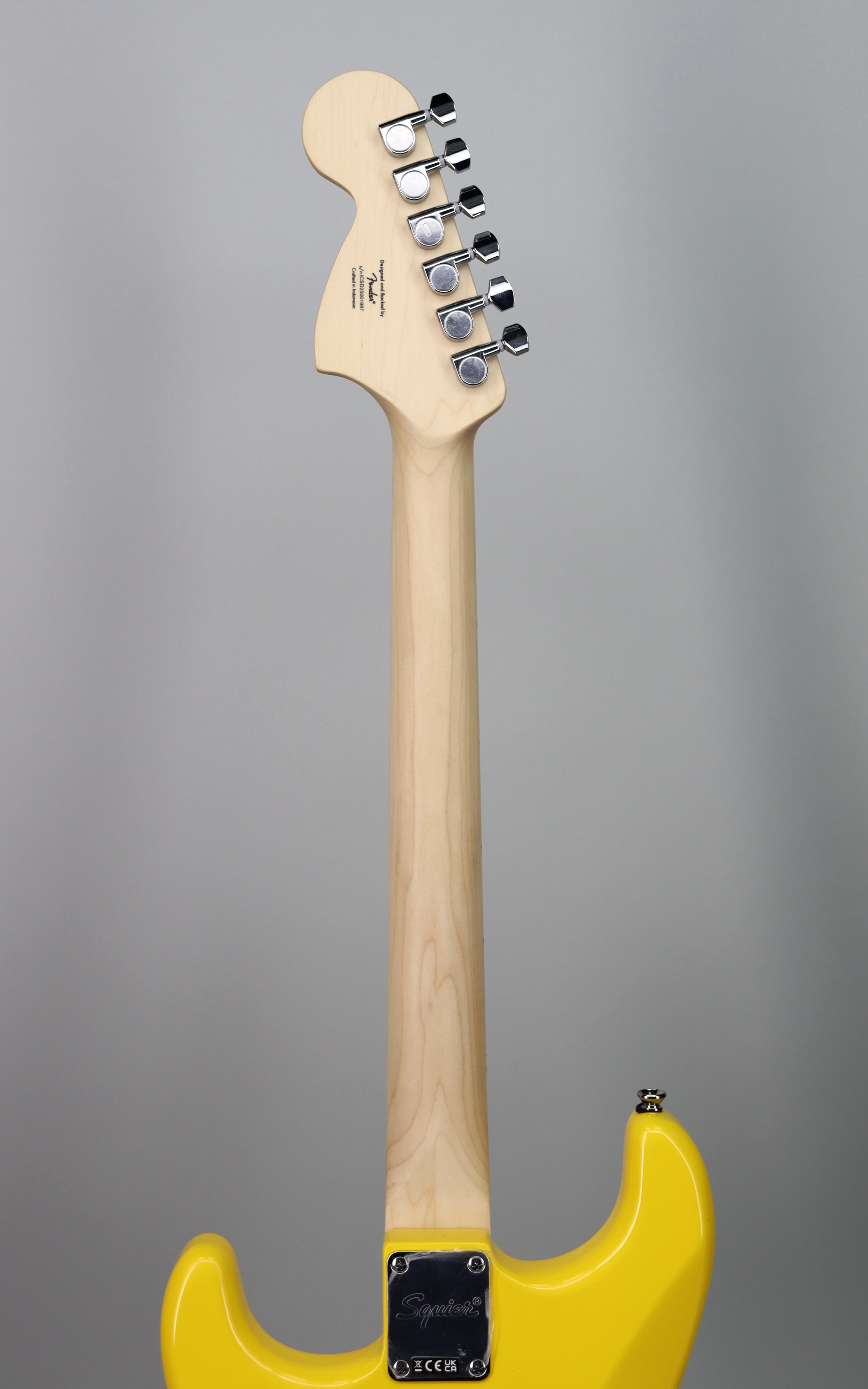 Squier Affinity Stratocaster エレキギター イエロー Squier Affinity Series Electric Guitar Stratocaster Graffiti