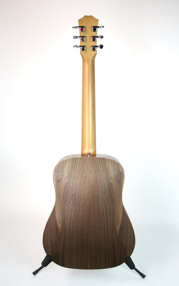 Taylor BT1 (Baby Taylor) – Detroit Guitar